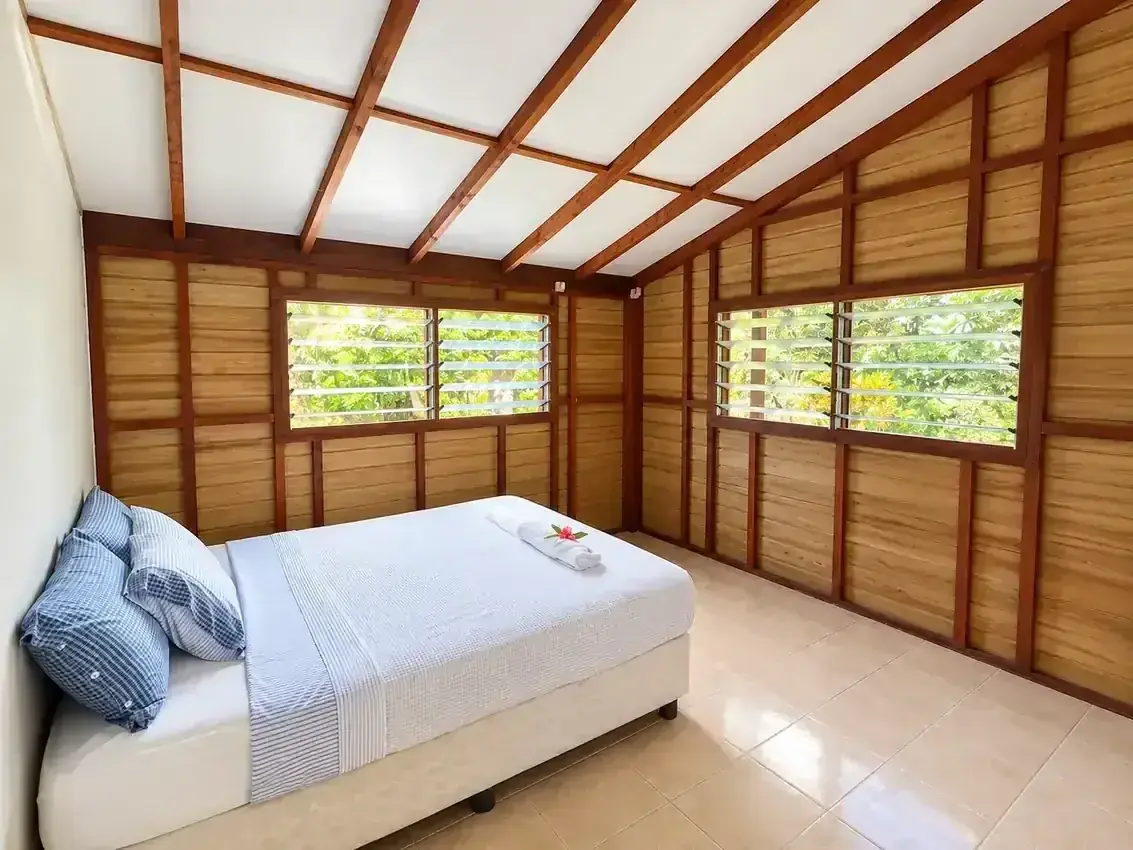 Family House · Bed 1